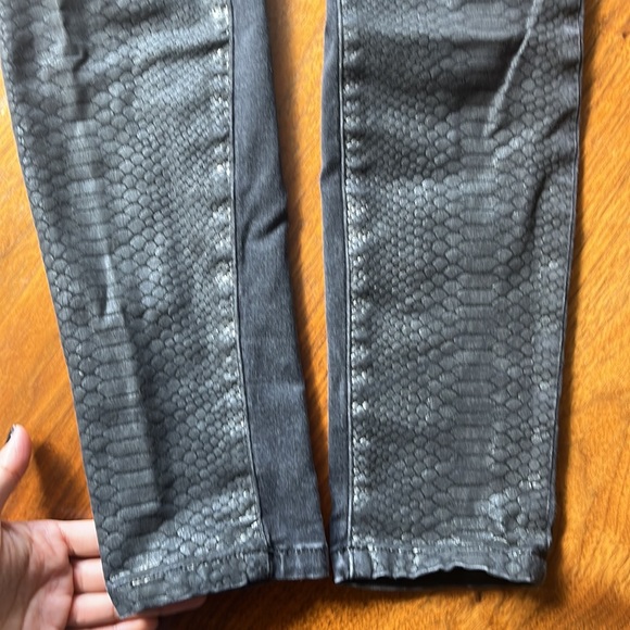 Current Elliott. Made in USA texturized pants. - Picture 4 of 8